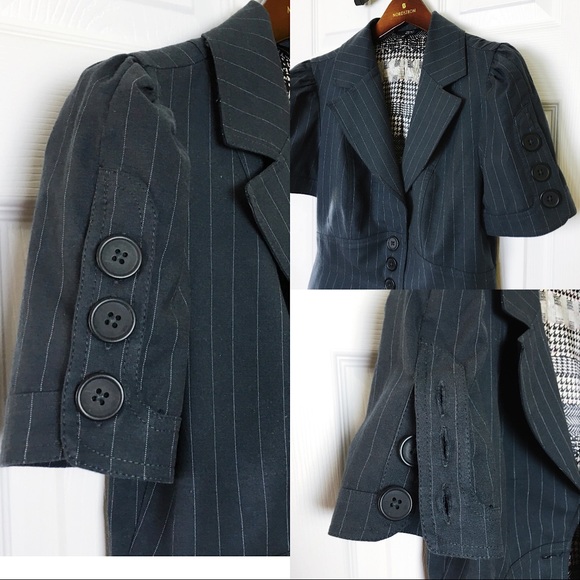 🌸ZINC🌸Women’s Navy Blue Striped Blazer - Picture 6 of 8